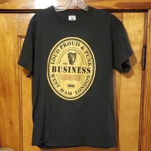 Vintage Loud Proud & Punk The Business T-Shirt with Gold Graphic. Men's Medium
